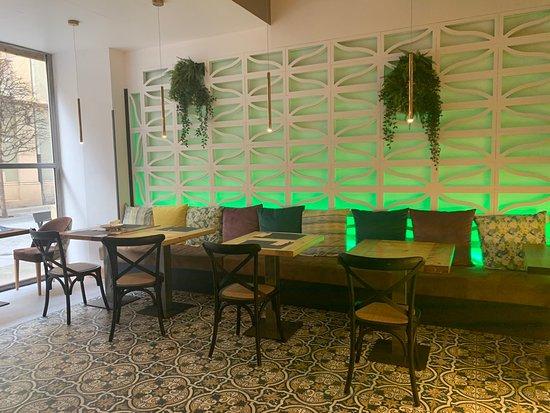 La Mafia se Sienta a la Mesa